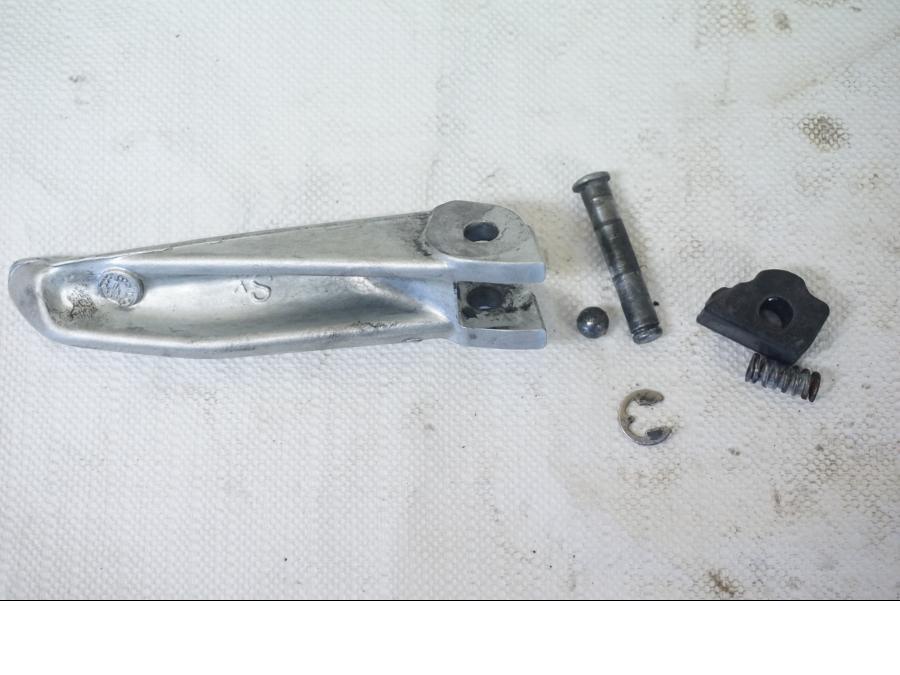 Baksidan på Fotpinne från en Ducati 899 Panigale -2015 motorcykel.