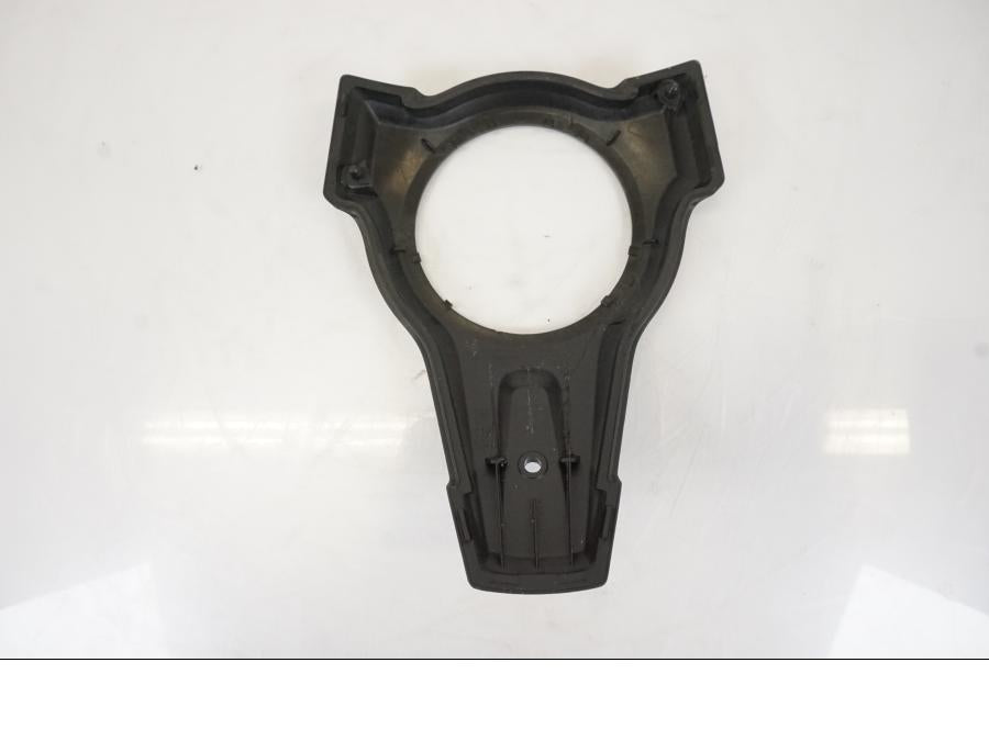 Snett uppifrån på Bensintankkonsoll från en BMW S 1000 XR -2019 motorcykel.