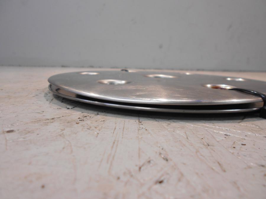 Höger sida på Bromsskivedekor från en Yamaha XV 1600 -2000 motorcykel.