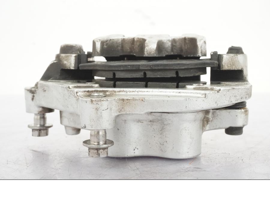 Snett uppifrån på Bromsok från en Yamaha XVS 1100 -2000 motorcykel.