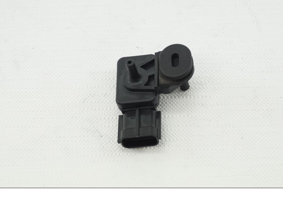 Baksidan på Mapsensor från en Kawasaki ZX-6R -2007 motorcykel.