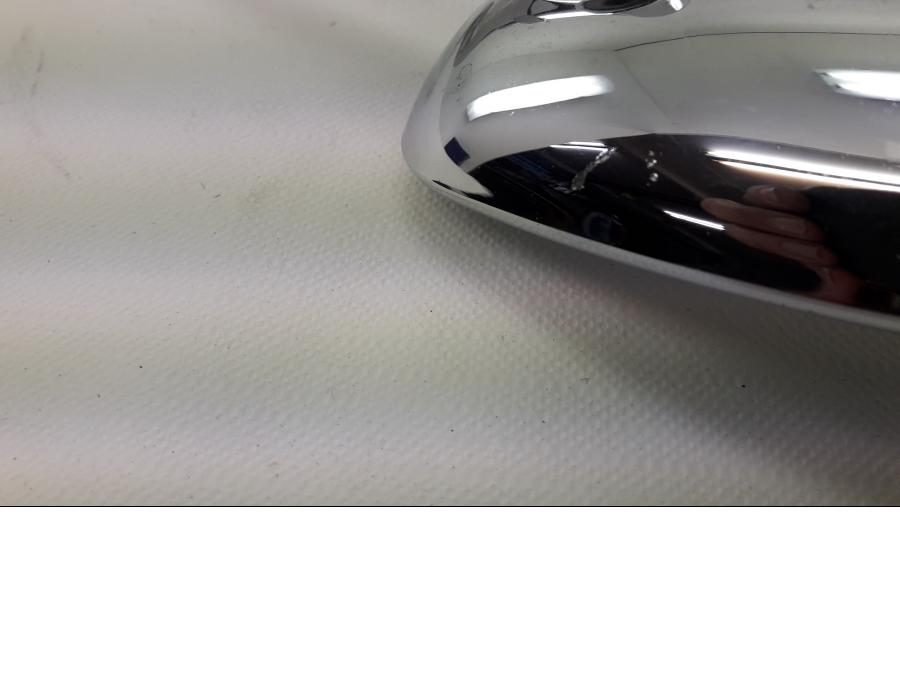 Vänster sida på Backspegel från en Suzuki M 1800 -2008 motorcykel.