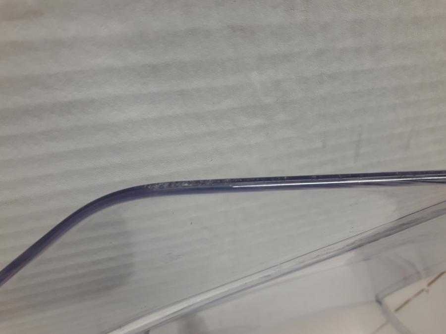 Höger sida på Vindruta från en BMW R 1250 RS -2020 motorcykel.