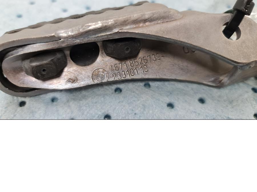 Höger sida på Fotpinne från en BMW R 1200 GS -2015 motorcykel.