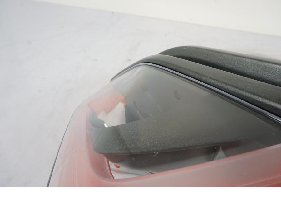 Extrabild4 på Strålkastare från en KTM 1290 Super Duke -2019 motorcykel.