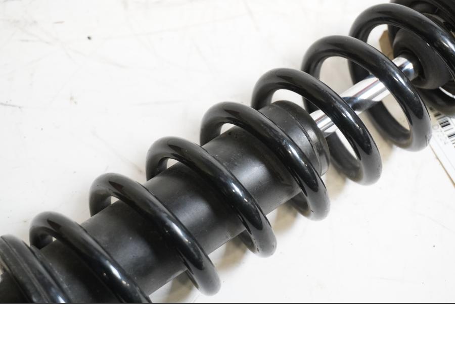 Vänster sida på Stötdämpare från en BMW R 1150 RS -2002 motorcykel.