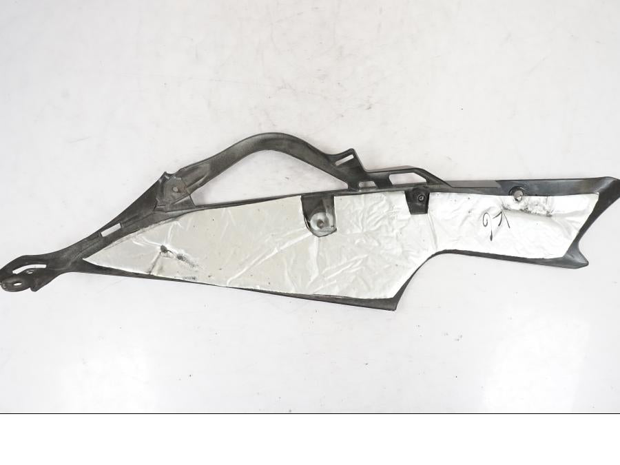 Snett uppifrån på Magkåpa från en Suzuki GSX-R 750 -2007 motorcykel.