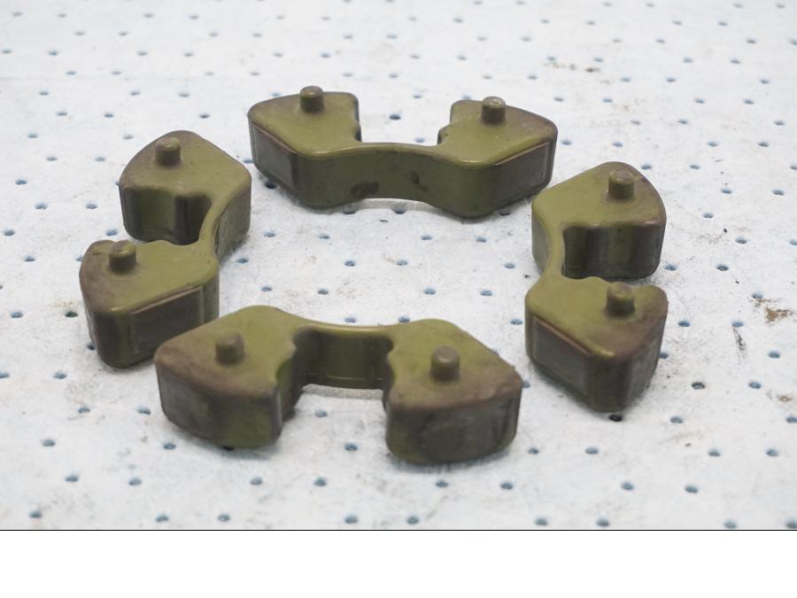 Framsidan på Ryckutjämnare från en Kawasaki Z 900 -2019 motorcykel.