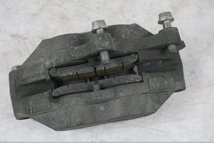 Extrabild1 på Bromsok från en BMW K 1600 GTL -2015 motorcykel.