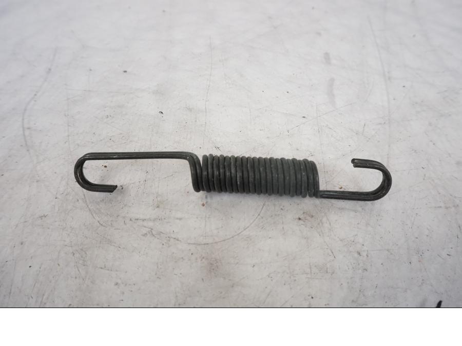 Snett nerifrån på Sidostöd från en Kawasaki Z 800 -2014 motorcykel.