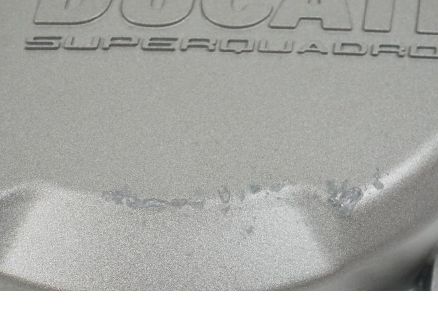 Extrabild2 på Kopplingskåpa från en Ducati 1299 Panigale -2018 motorcykel.