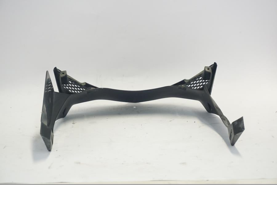 Vänster sida på Frontkåpa från en Suzuki DL 1000 -2003 motorcykel.