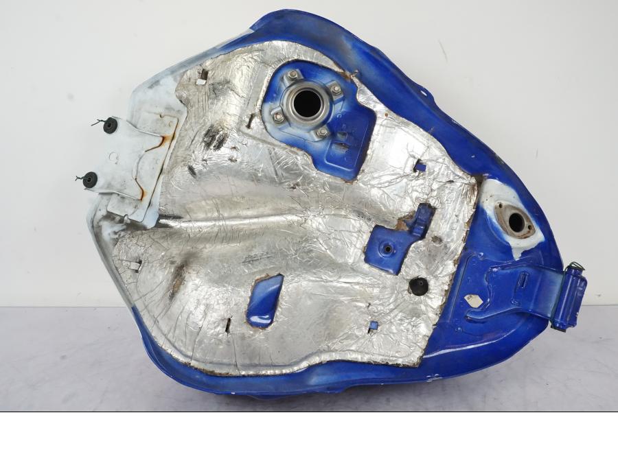 Extrabild6 på Bensintank från en Honda CBR 1000 F -1989 motorcykel.