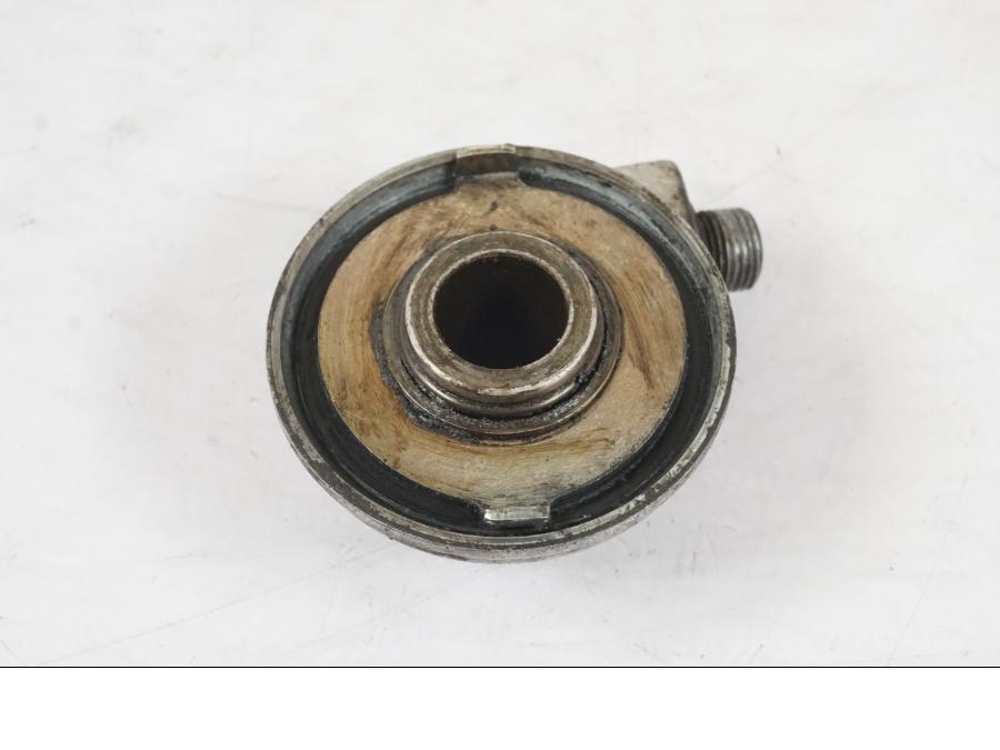 Höger sida på Hastighetsdrivning från en Suzuki GSX 550 EF -1985 motorcykel.