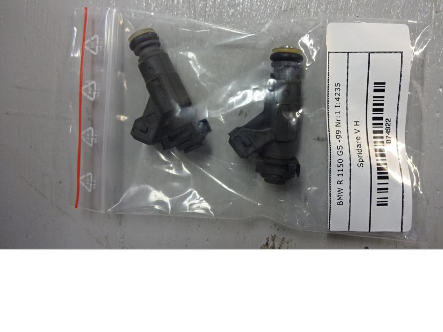 Framsidan på Spridare från en BMW R 1150 GS -1999 motorcykel.