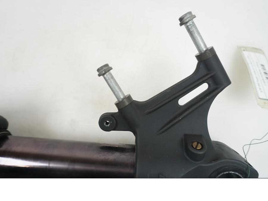 Extrabild2 på Gaffelben från en KTM 990 Super Duke R -2010 motorcykel.