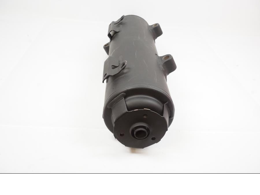 Snett uppifrån på Ljuddämpare från en Yamaha X-CITY 250 -2008 motorcykel.