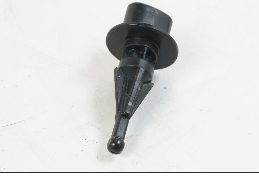 Höger sida på Luftburksensor från en Suzuki VZR 1800 -2009 motorcykel.