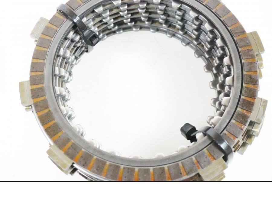 Höger sida pÄ Lameller frÄn en Honda VFR 800 -2005 motorcykel.