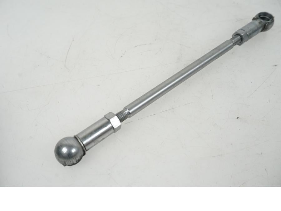 Baksidan på Växelled från en BMW F 750 GS -2019 motorcykel.