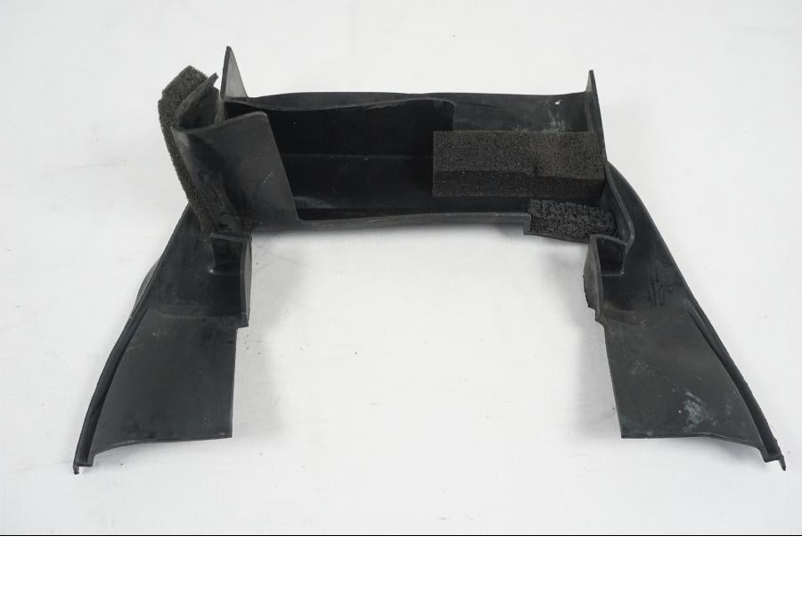 Höger sida på Bensintankskydd från en Yamaha YZF 1000 R1 -2007 motorcykel.