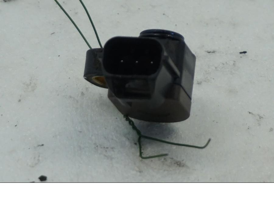 Höger sida pÄ TPS frÄn en Suzuki DL 1000 -2016 motorcykel.