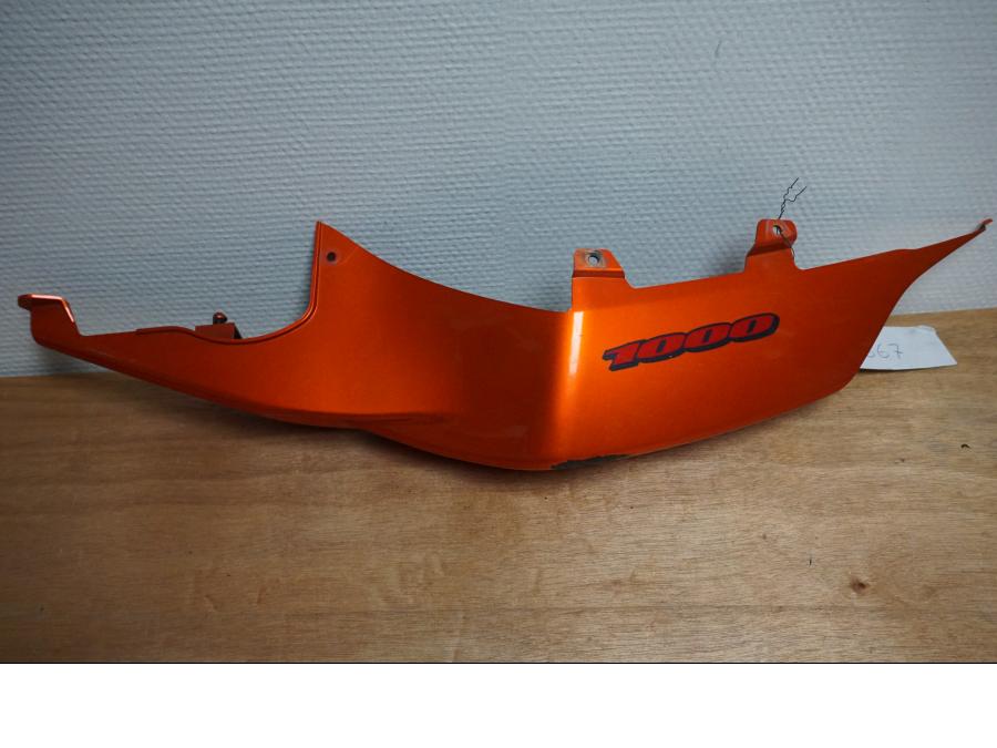 Vänster sida på Bakvinge från en Suzuki GSX-R 1000 -2007 motorcykel.