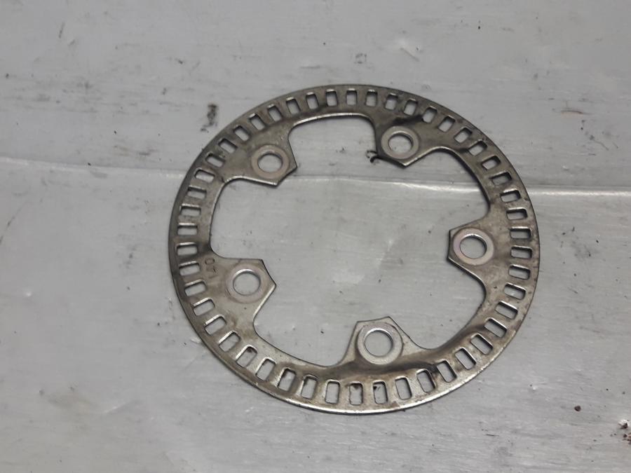 Framsidan på ABS krans från en Kawasaki Z 1000 -2013 motorcykel.