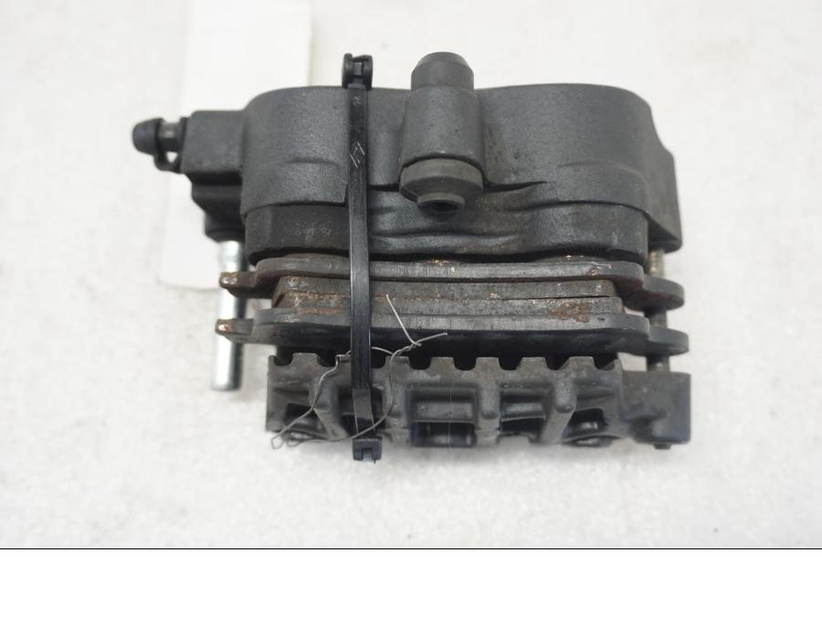 Snett uppifrån på Bromsok från en Honda CBR 1100 XX -1998 motorcykel.