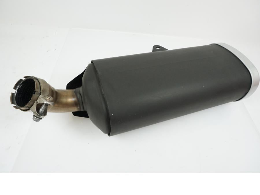 Höger sida på Ljuddämpare från en Suzuki DL 1000 -2014 motorcykel.