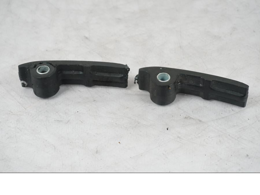 Höger sida pÄ Kedja frÄn en KTM 690 SM R -2009 motorcykel.