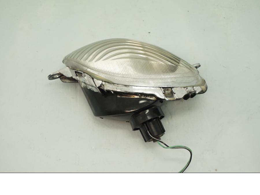 Baksidan på Blinkers från en Suzuki GSX 1300 R -2003 motorcykel.