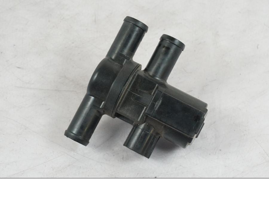 Snett nerifrÄn pÄ Second Air frÄn en Kawasaki Z 900 -2019 motorcykel.