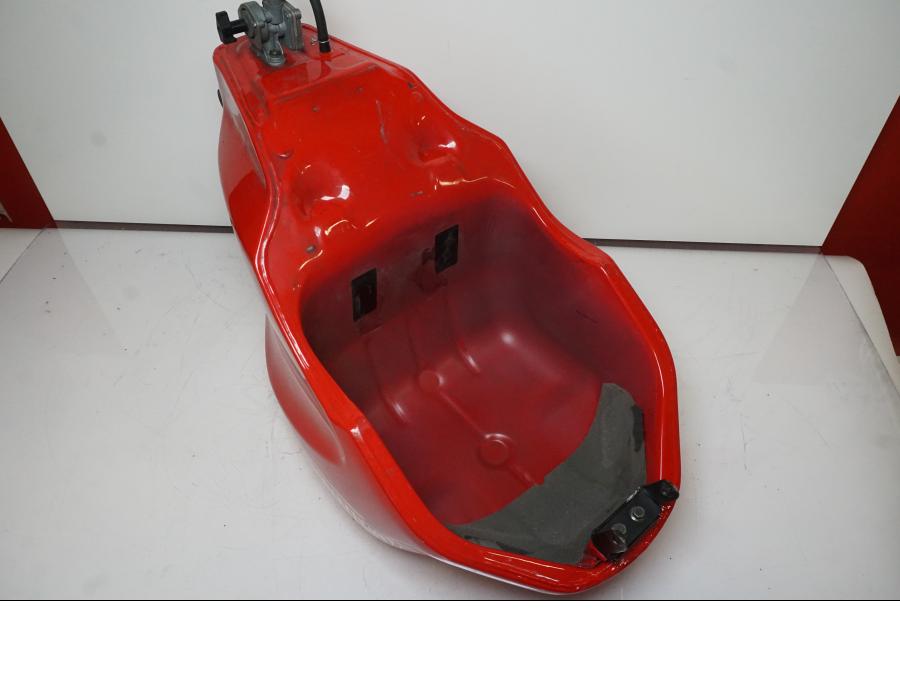 Extrabild6 pÄ Bensintank frÄn en Yamaha TDM 850 -1996 motorcykel.