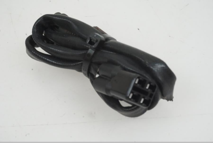 Baksidan på Lambdasond från en KTM 1290 Super Duke -2019 motorcykel.