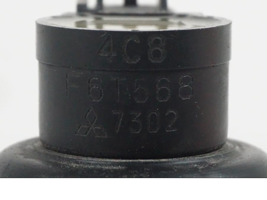 Vänster sida på Tändspole från en Yamaha YZF 1000 R1 -2007 motorcykel.