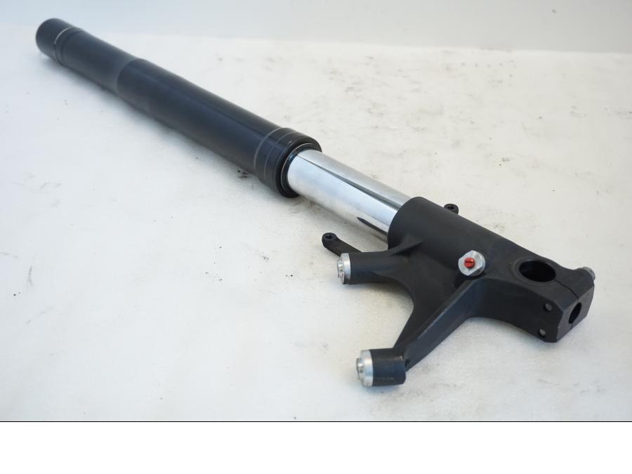 Vänster sida på Gaffelben från en Honda CBR 1000 RR -2010 motorcykel.