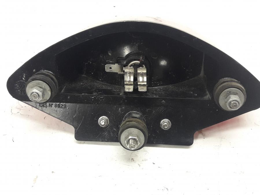 Baksidan på Baklampa från en BMW F 800 ST -2010 motorcykel.