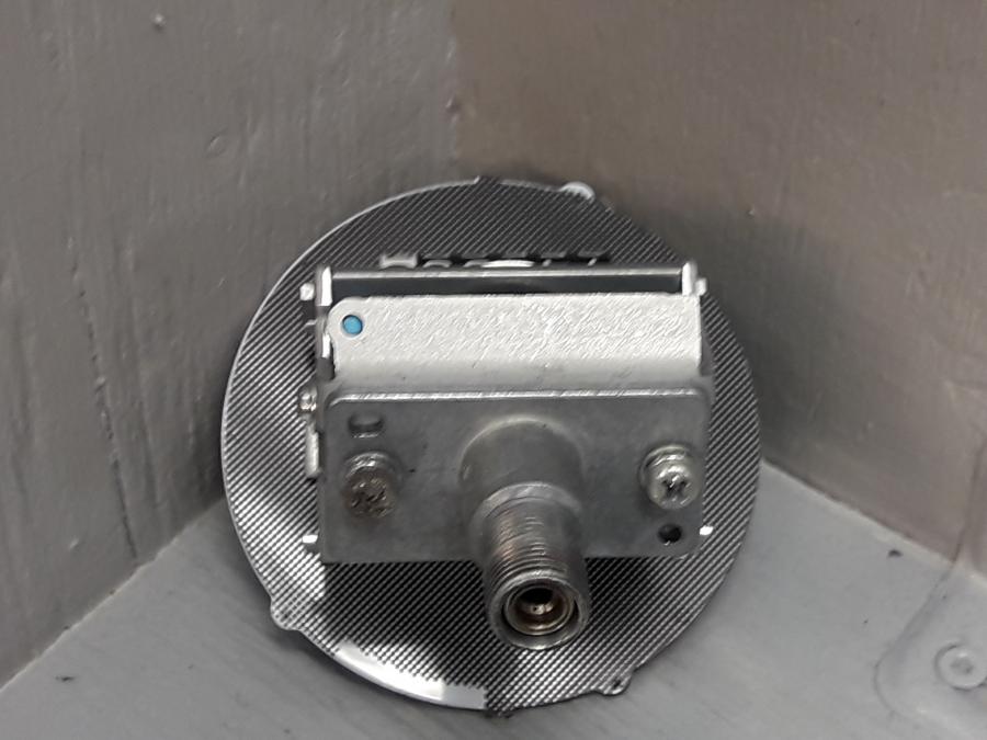 Baksidan på Hastighetsmätare från en Honda CBR 125 R -2005 motorcykel.