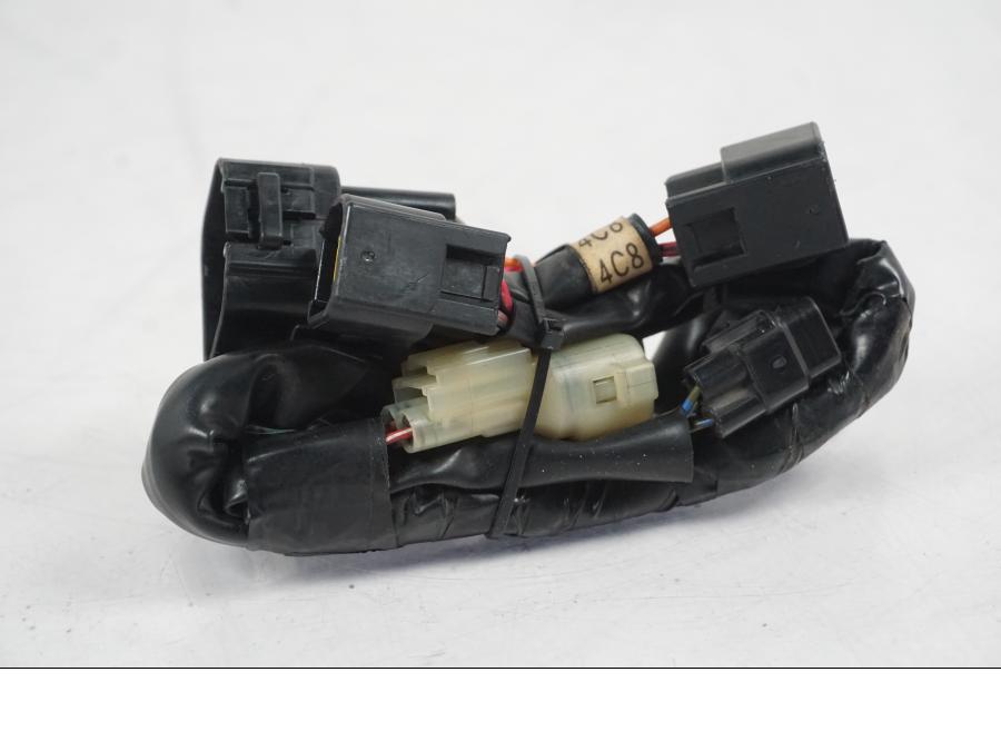 Extrabild1 på Kablage från en Yamaha YZF 1000 R1 -2007 motorcykel.