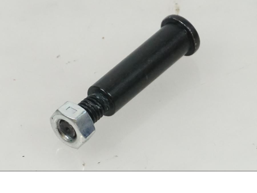 Baksidan på Kopplingsgrepp från en KTM 690 Enduro -2023 motorcykel.