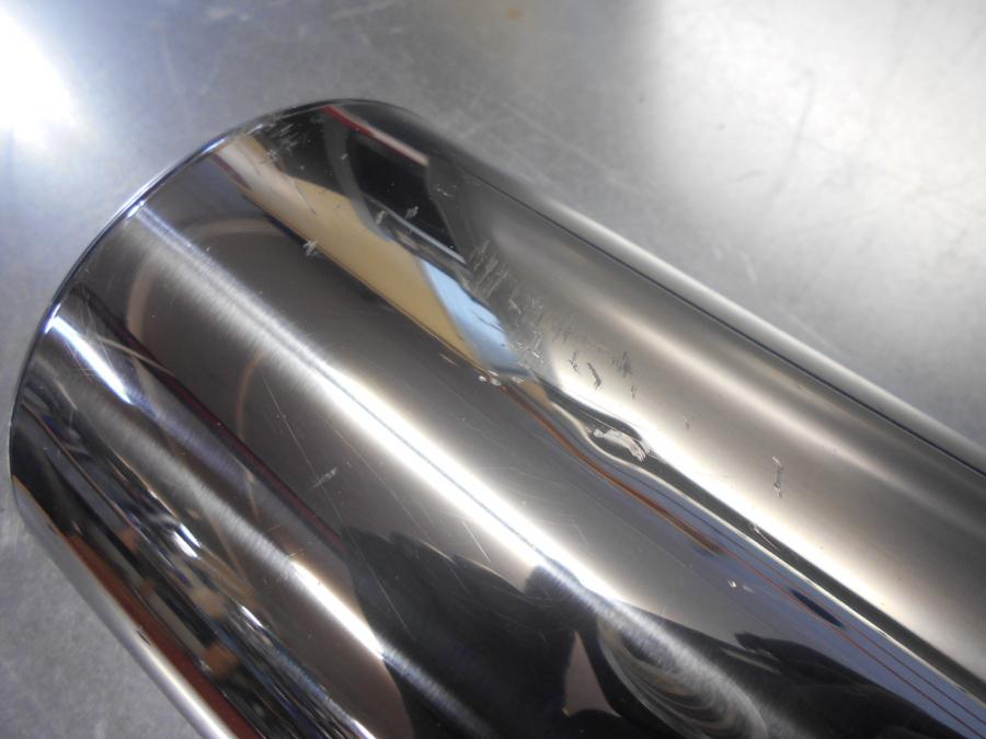 Höger sida på Ljuddämpare från en Yamaha FJR 1300 -2014 motorcykel.