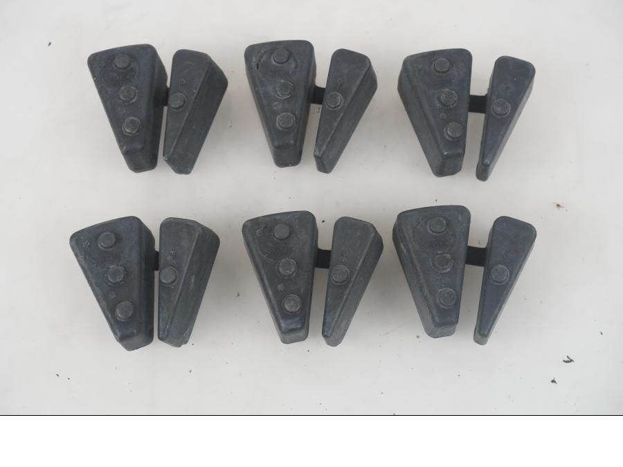 Baksidan på Ryckutjämnare från en Yamaha XV 1700 -2003 motorcykel.