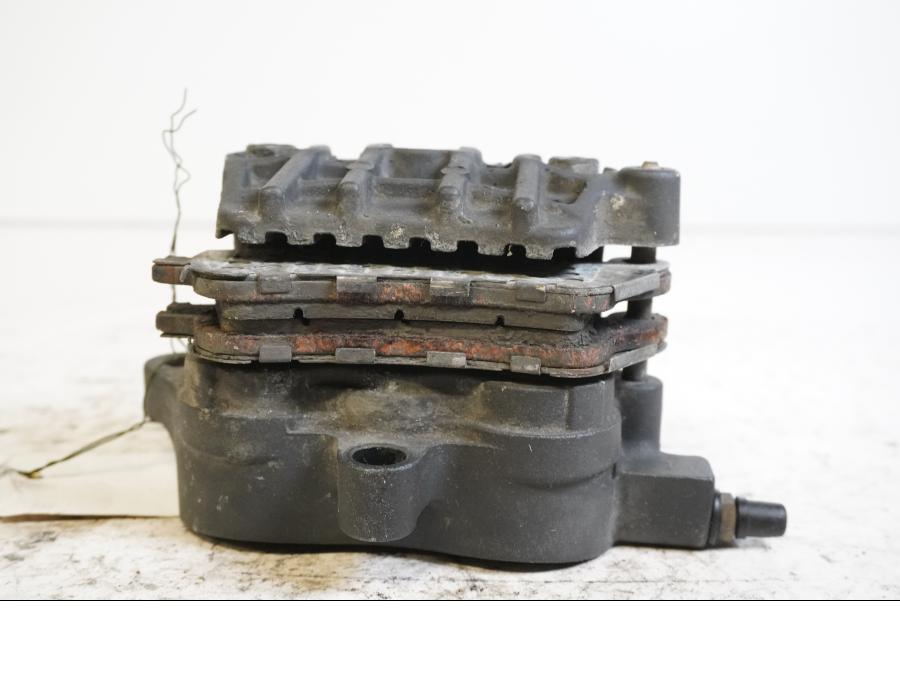 Höger sida på Bromsok från en Honda CBR 1100 XX -1999 motorcykel.