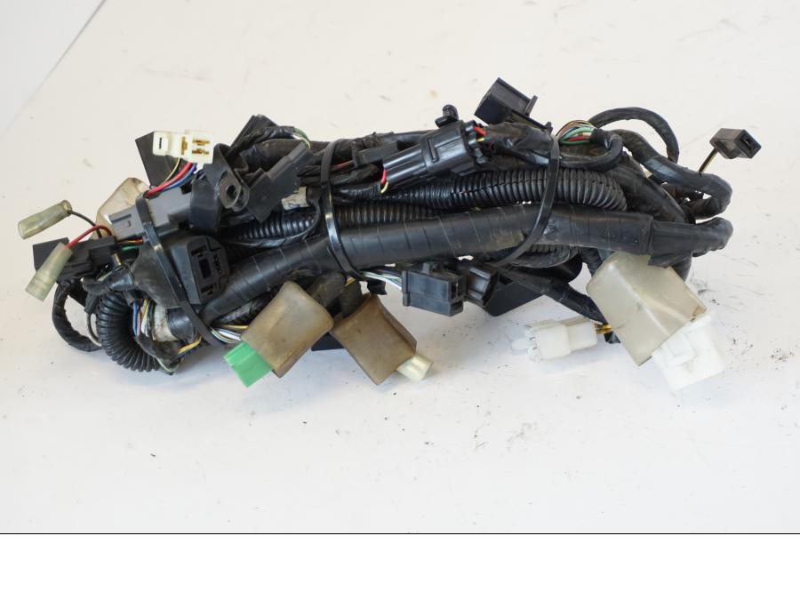 Extrabild2 på Kabelstam från en Kawasaki ZR-7 -2001 motorcykel.