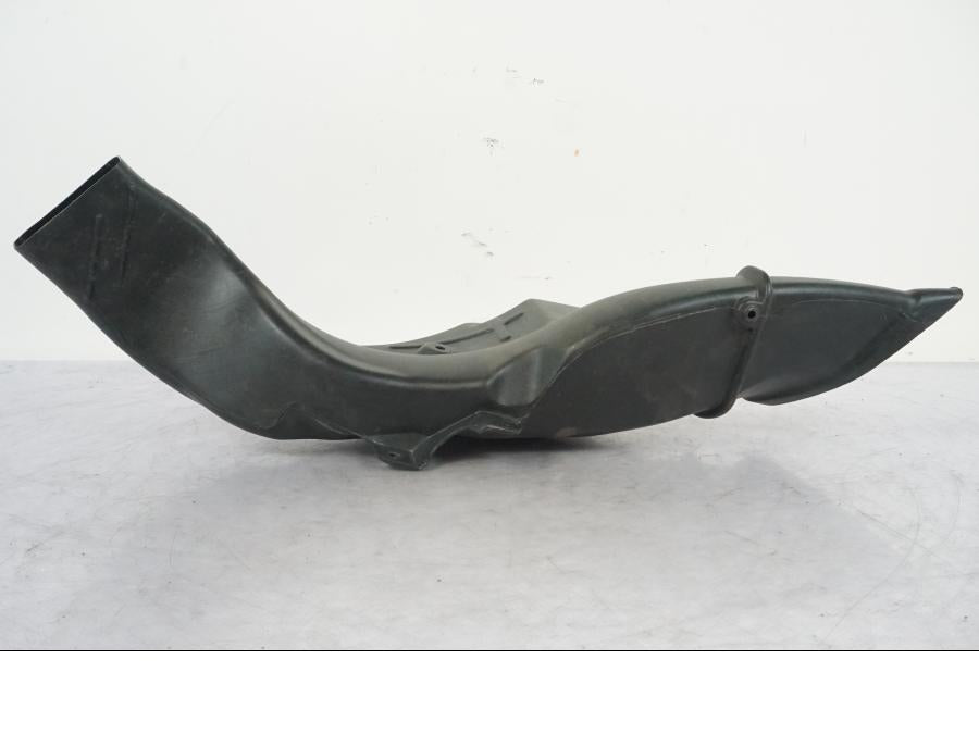 Extrabild4 på Luftintag från en Honda CBR 1100 XX -1999 motorcykel.