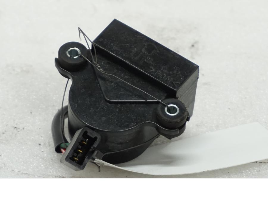 Baksidan pÄ Tilt Sensor frÄn en Honda XL 1000 V -2008 motorcykel.