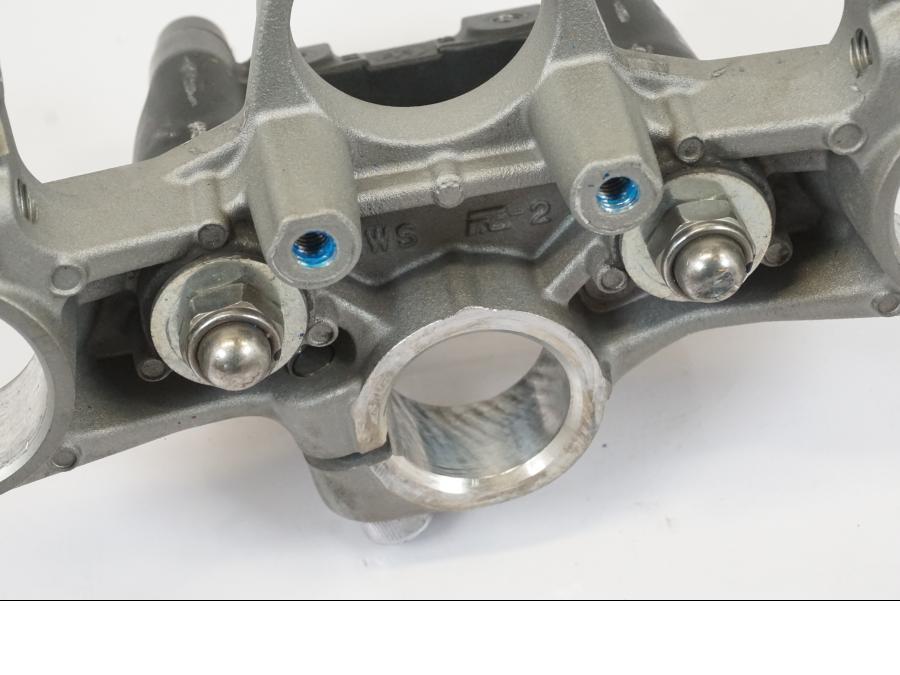 Extrabild2 på Gaffelkrona från en Yamaha MT-07 -2016 motorcykel.