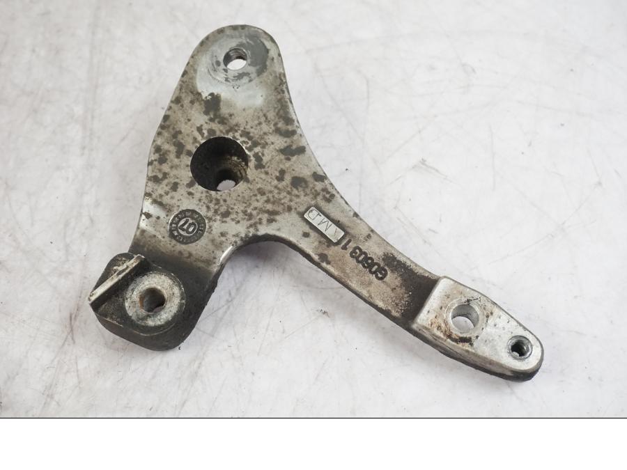 Snett uppifrån på Remhjulsfäste från en Buell 1125 R -2008 motorcykel.