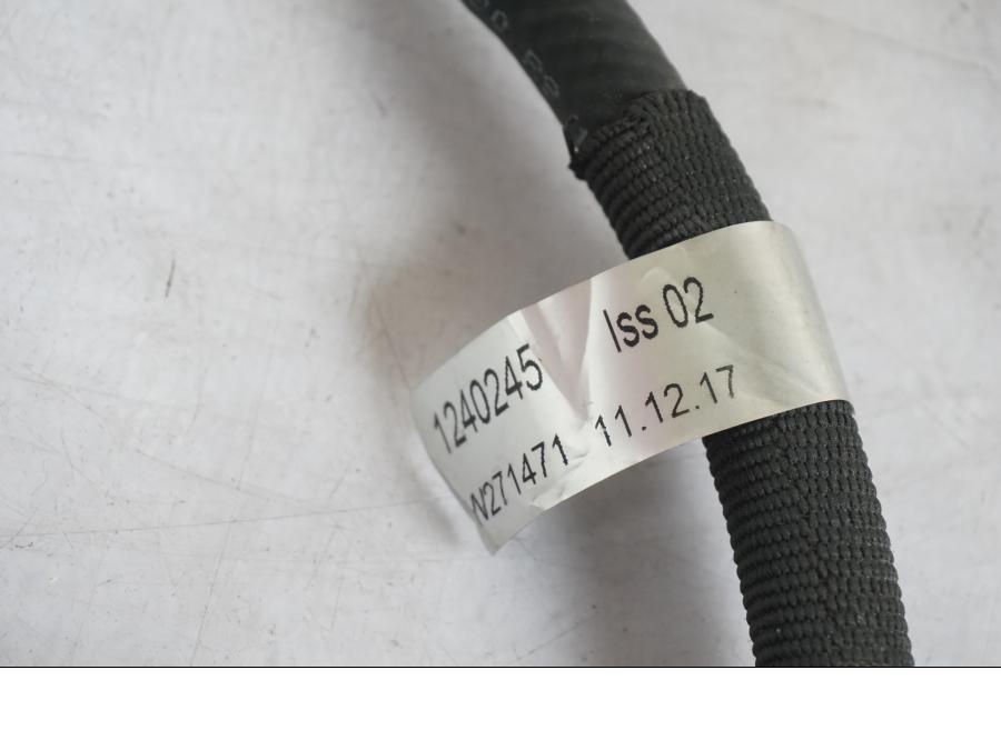 Vänster sida på Bensinledning från en Triumph Tiger 1200 -2018 motorcykel.